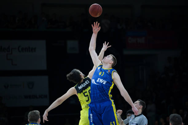 越来越多的 越来越多的